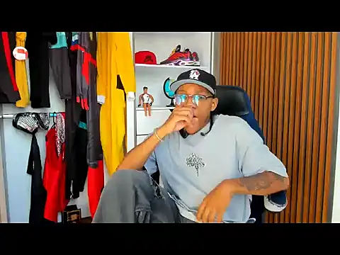 yandi hot online show from 02-17-26, 02:02