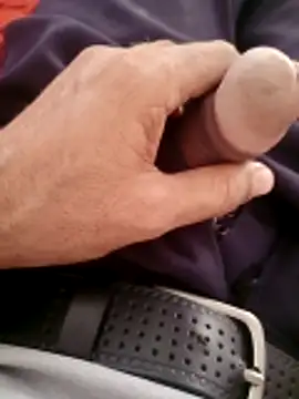 Snapshot of Sweetboy_01 chatting on 02-27-26, 11:54 Sweetboy 01 online show from 02-27-26, 11:54