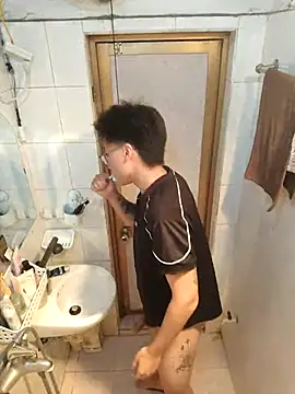 Snapshot of rdan13 chatting on 02-17-26, 01:07 rdan13 online show from 02-17-26, 01:07