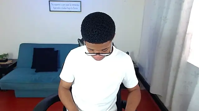 Snapshot of liiam3 chatting on 02-27-26, 09:26 liiam3 online show from 02-27-26, 09:26