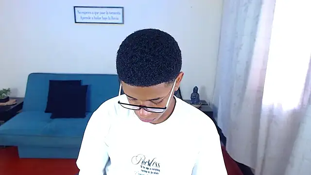 Snapshot of liiam3 chatting on 02-28-26, 09:05 liiam3 online show from 02-28-26, 09:05