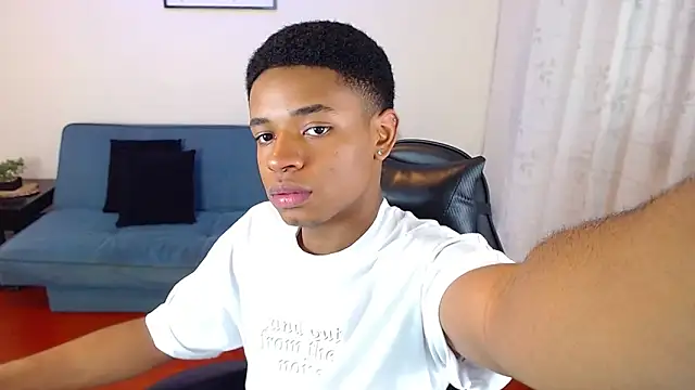 Snapshot of liiam3 chatting on 03-02-26, 08:37 liiam3 online show from 03-02-26, 08:37