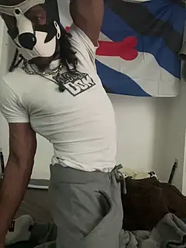 Snapshot of Kingbroxxx chatting on 03-03-26, 01:01 Kingbroxxx online show from 03-03-26, 01:01