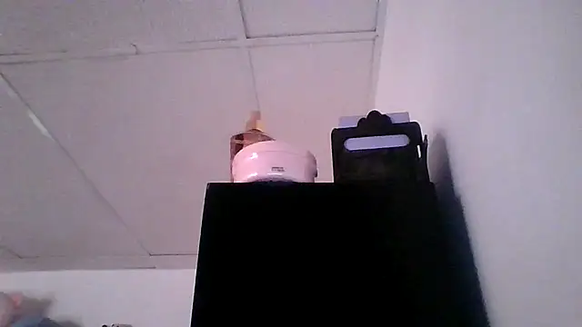 pocahontas hotty online show from 03-31-26, 07:03