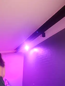 Snapshot of On_ViBE chatting on 02-26-26, 12:31 On ViBE online show from 02-26-26, 12:31