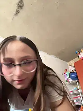 Snapshot of Aria__Rousse03 chatting on 02-19-26, 07:32 Aria Rousse03 online show from 02-19-26, 07:32