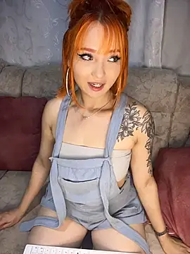 Snapshot of alysson_As chatting on 02-24-26, 02:09 alysson As online show from 02-24-26, 02:09