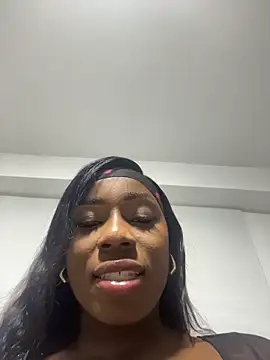 ZarahFerreira online show from 02-25-26, 10:30