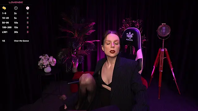 Wild Alice me online show from 04-09-26, 03:17