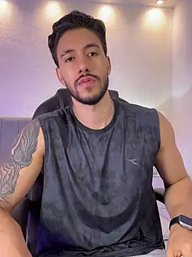 Snapshot of evans_campbell1 chatting on 02-24-26, 11:25 evans campbell1 online show from 02-24-26, 11:25