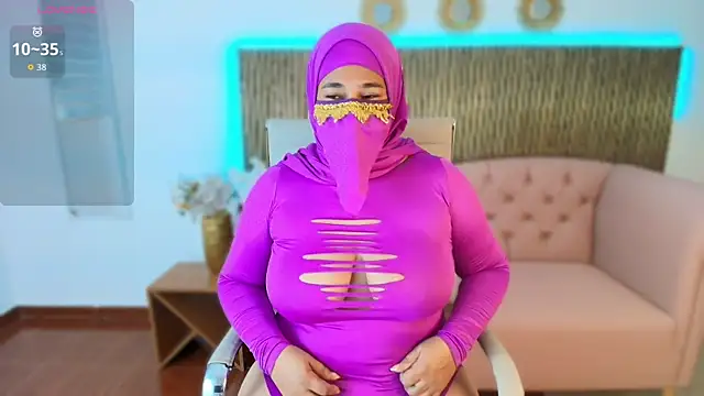 Nadia Privee online show from 02-28-26, 06:09