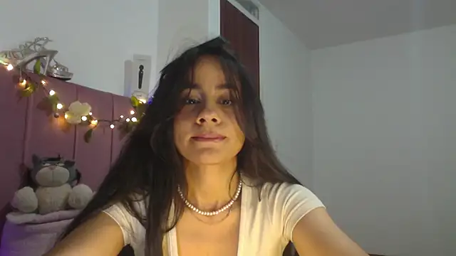 Snapshot of RebecaPalmer chatting on 02-26-26, 04:55 RebecaPalmer online show from 02-26-26, 04:55