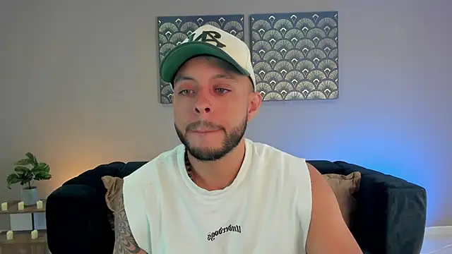 Snapshot of Daniel_kingx chatting on 02-25-26, 12:15 Daniel kingx online show from 02-25-26, 12:15