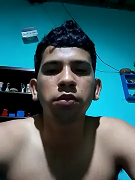 Snapshot of Josue_539 chatting on 02-19-26, 02:29 Josue 539 online show from 02-19-26, 02:29