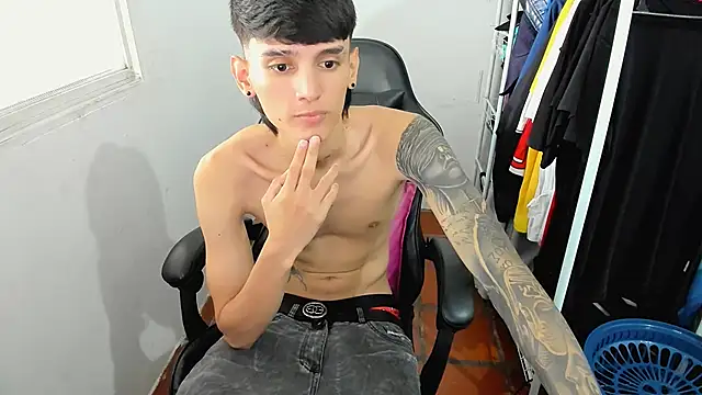 BOY-767 online show from 04-02-26, 07:33