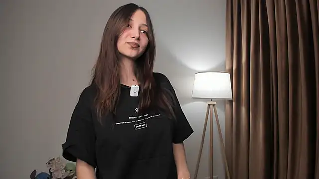 littleevilon online show from 03-26-26, 07:41