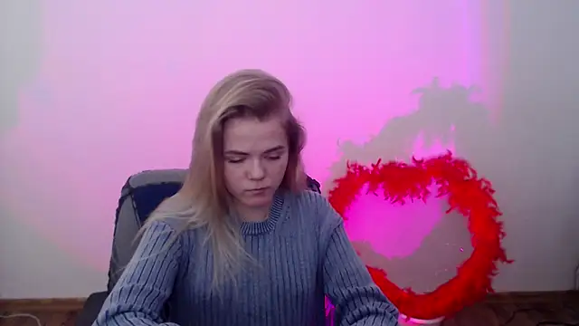 Snapshot of FoxiLana chatting on 02-27-26, 09:09 FoxiLana online show from 02-27-26, 09:09