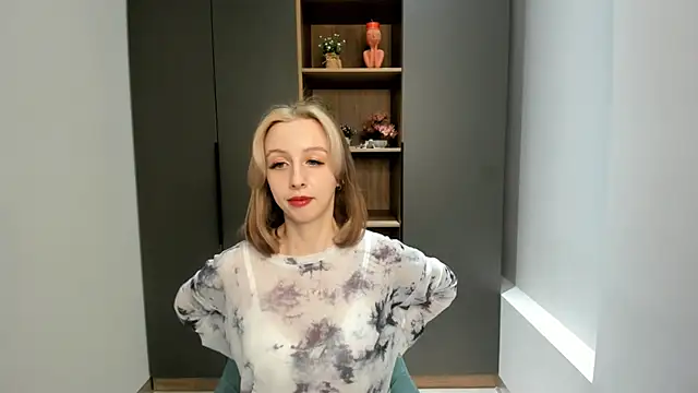 Snapshot of EugeniaEarl chatting on 02-20-26, 06:10 EugeniaEarl online show from 02-20-26, 06:10