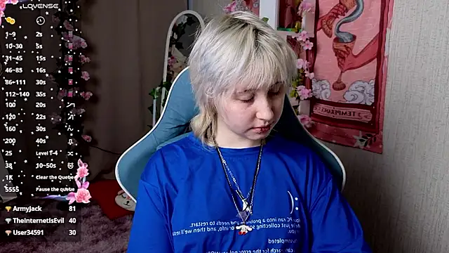 Snapshot of May_leaf chatting on 02-24-26, 01:36 May leaf online show from 02-24-26, 01:36