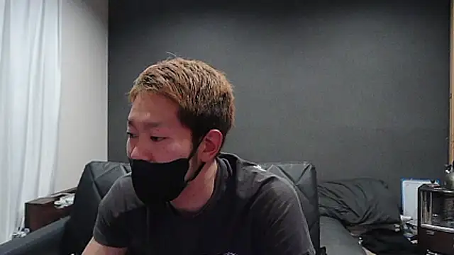 Snapshot of ryuaaaaa chatting on 02-24-26, 02:26 ryuaaaaa online show from 02-24-26, 02:26