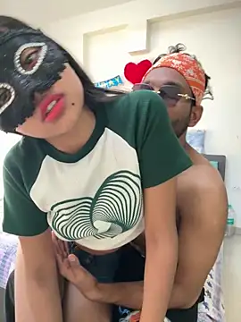 Snapshot of sizzler_hotz chatting on 02-22-26, 10:36 sizzler hotz online show from 02-22-26, 10:36