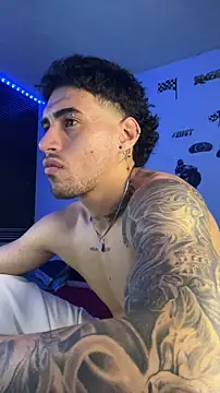 TOMAS CONOR online show from 02-25-26, 12:20