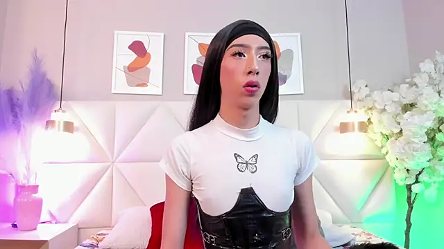 Snapshot of Kitty__444 chatting on 02-24-26, 12:36 Kitty 444 online show from 02-24-26, 12:36