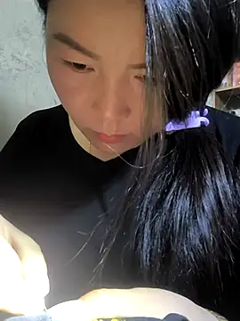 Snapshot of MayEva_ly chatting on 02-22-26, 02:02 MayEva ly online show from 02-22-26, 02:02