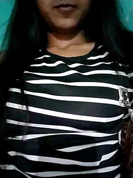 Snapshot of Nimisha-Basu chatting on 03-01-26, 04:58 Nimisha-Basu online show from 03-01-26, 04:58