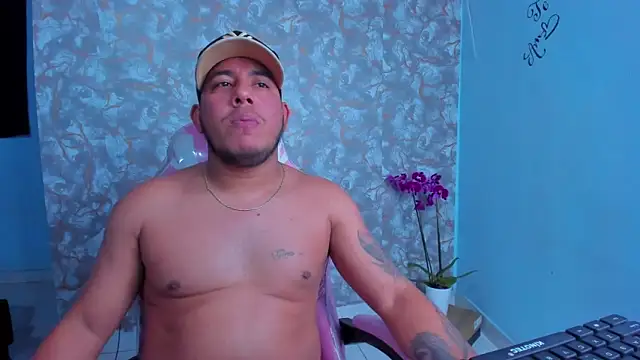 Snapshot of edgarsexxx chatting on 02-24-26, 05:16 edgarsexxx online show from 02-24-26, 05:16