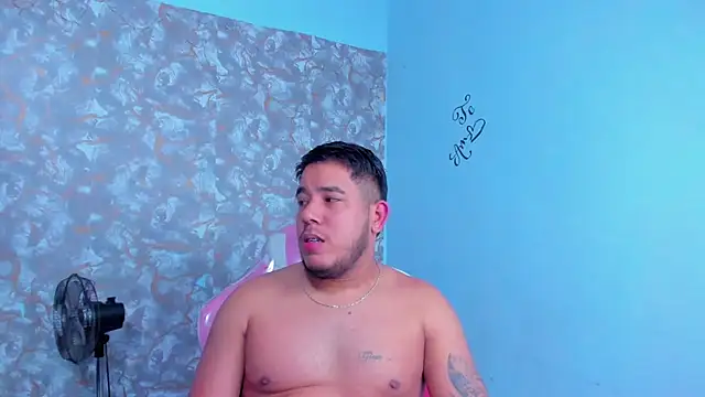 Snapshot of edgarsexxx chatting on 02-26-26, 06:45 edgarsexxx online show from 02-26-26, 06:45