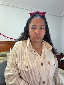 CrystalIvy online show from 03-12-26, 08:09