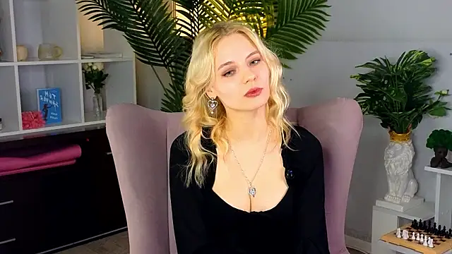 OlindaFosdick online show from 02-20-26, 02:17