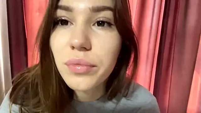 Snapshot of HypnoticEyeys chatting on 02-27-26, 05:29 HypnoticEyeys online show from 02-27-26, 05:29