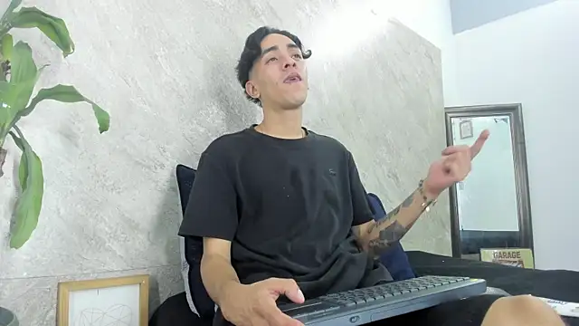 Mick-lollipop online show from 04-09-26, 07:52