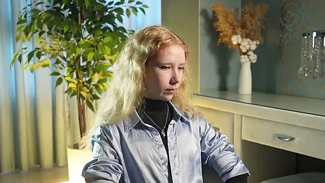 AmalElway online show from 02-21-26, 09:43