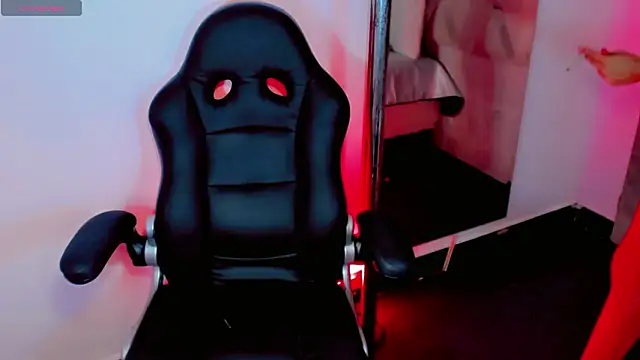 Daniiela Ember online show from 03-27-26, 11:43