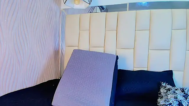 Lana Sliim online show from 04-01-26, 12:06