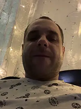 Snapshot of LaBuBupara chatting on 02-25-26, 07:23 LaBuBupara online show from 02-25-26, 07:23