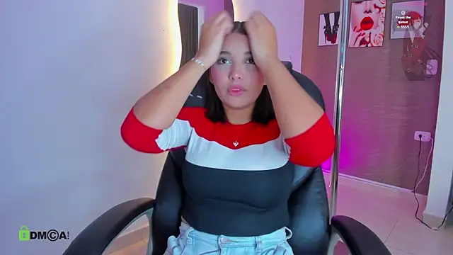 Tiphanysalvatore online show from 02-27-26, 09:04