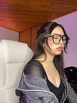 Mady Pink online show from 02-27-26, 04:23