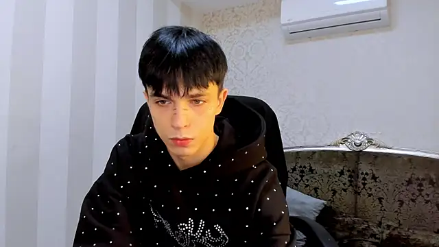 ClarkBev online show from 03-04-26, 06:08