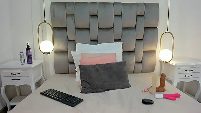 DrinkLau18 online show from 02-26-26, 09:03