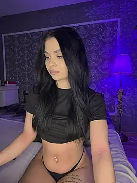 Olivia Noor online show from 04-03-26, 12:41