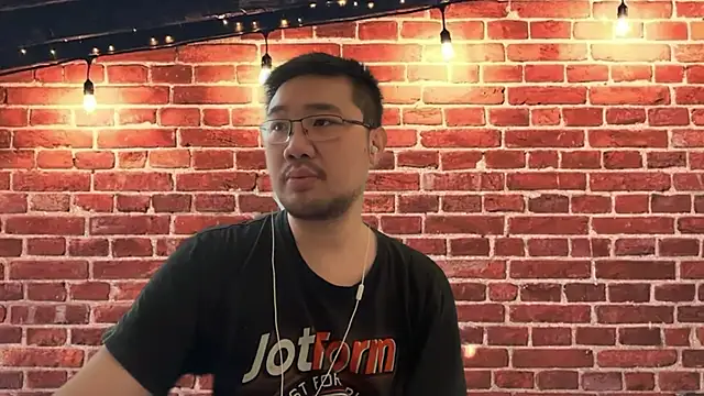 Snapshot of jasonryu2025 chatting on 02-26-26, 10:03 jasonryu2025 online show from 02-26-26, 10:03