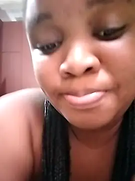 Snapshot of pie079 chatting on 02-20-26, 01:44 pie079 online show from 02-20-26, 01:44