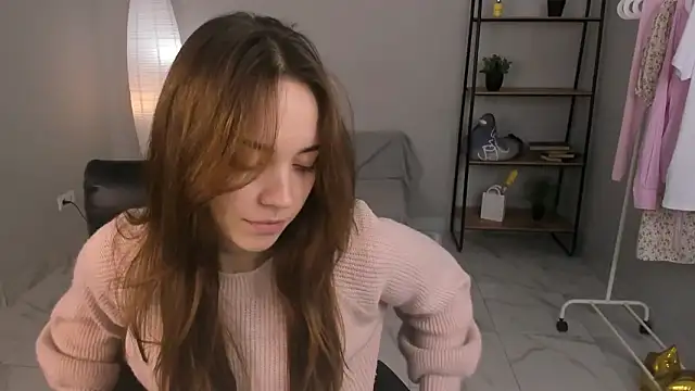 Milli Illian online show from 02-22-26, 09:41