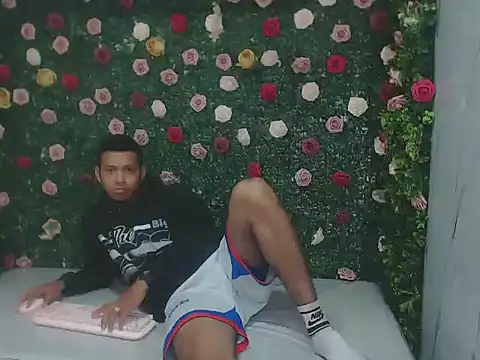 Snapshot of dylans_brown chatting on 02-20-26, 03:34 dylans brown online show from 02-20-26, 03:34