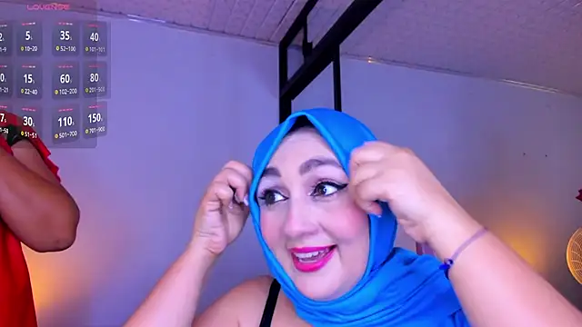 HijabiMilff online show from 04-13-26, 02:55