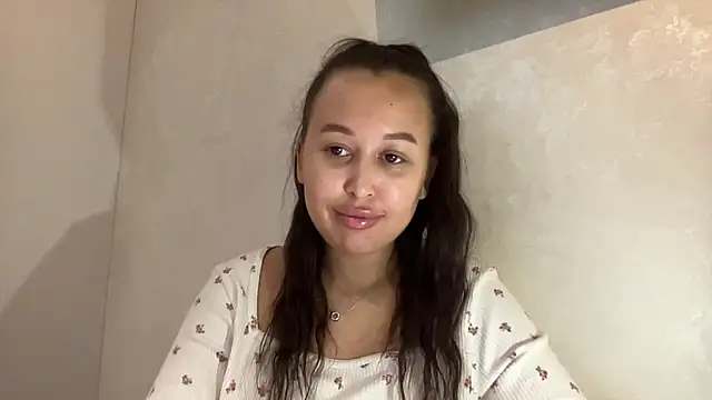 Snapshot of Dana_005 chatting on 05-11-26, 07:33 Dana 005 online show from 05-11-26, 07:33
